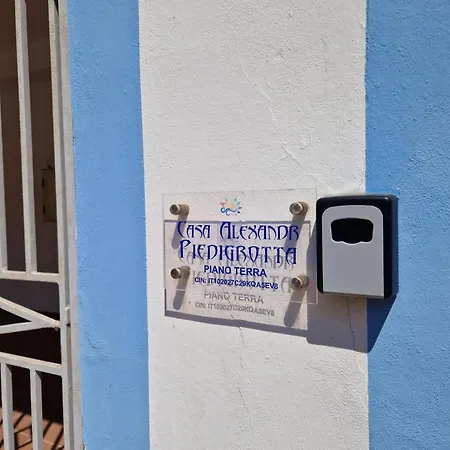 Casa Alexandr Piedigrotta Pizzo (Calabria)